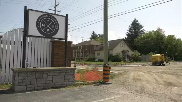 Construction blamed for ruining Pembroke, Ont. restaurant's summer business