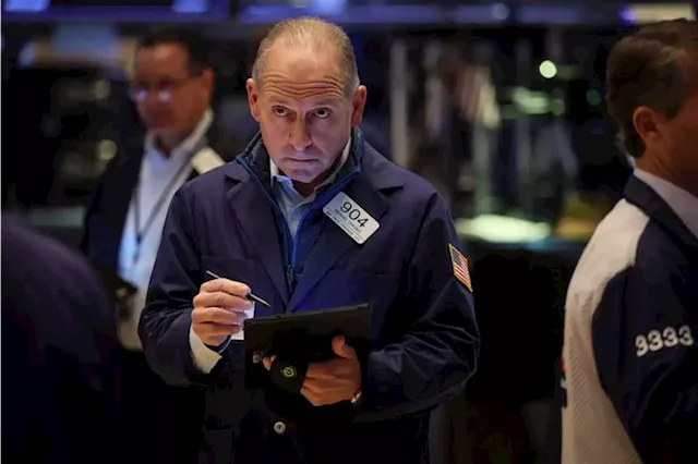 Stock market today: Dow in second weekly loss despite ending higher as yields jump By Investing.com