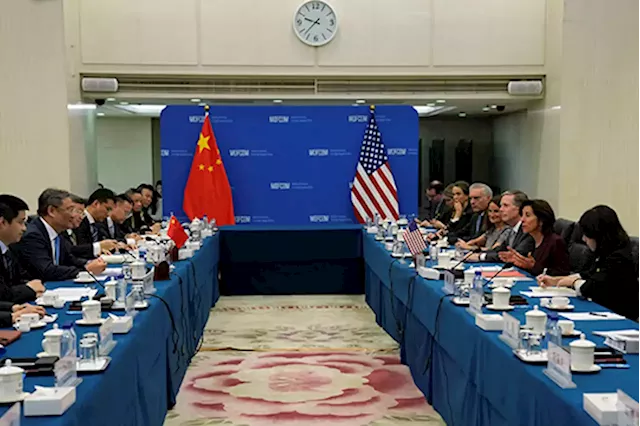 Top American, Chinese commerce officials express support for better trade conditions | Joe Mcdonald / AP Business Writer