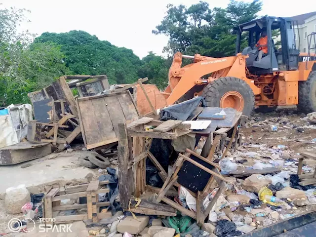 FCTA demolishes illegal market used for criminal activities