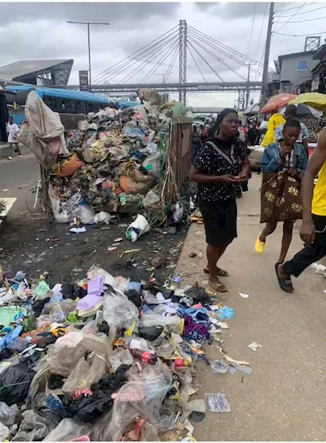 Traders lament refuse dump in Lagos market - Punch Newspapers