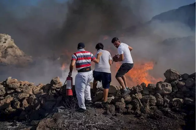 Heat and wildfires put southern Europe’s vital tourism earnings at risk