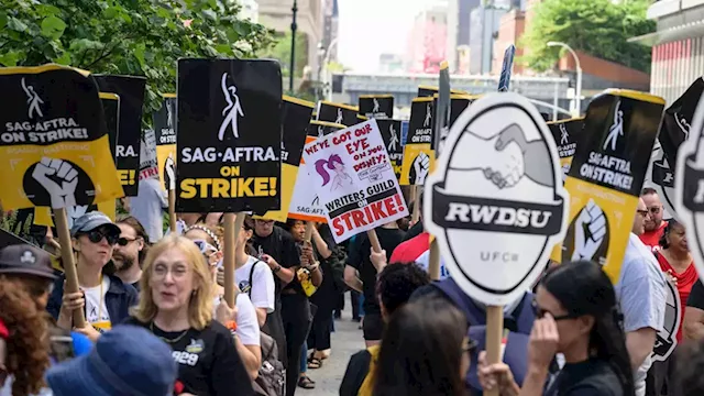 Film and TV Business Sheds 17,000 Jobs in August as Strike Impact Hits Hollywood Labor Force