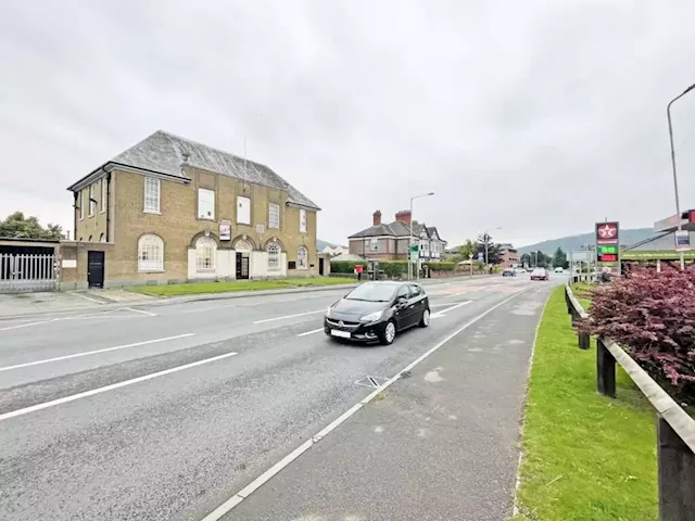 Imposing Old Post Office building in Craven Arms is on the property market