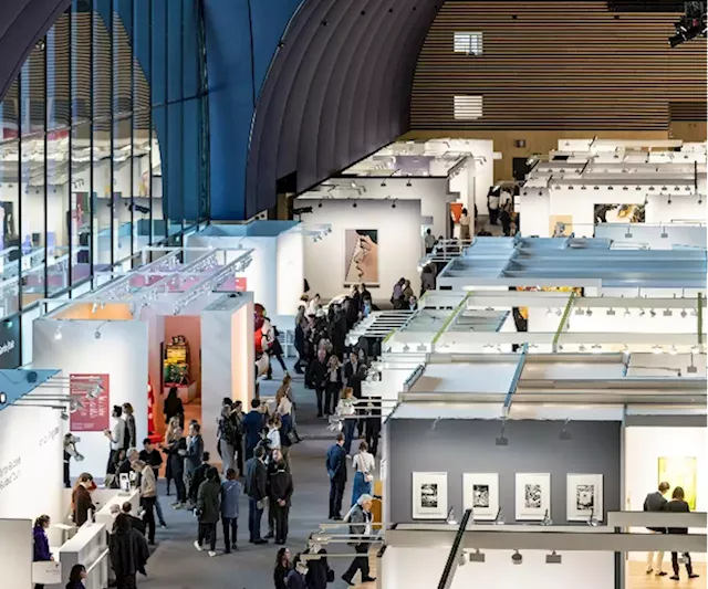 Art Galleries Show Confidence in The French Market