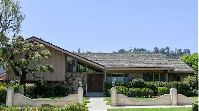 After months on the market, 'The Brady Bunch' house sells for $3.2 million