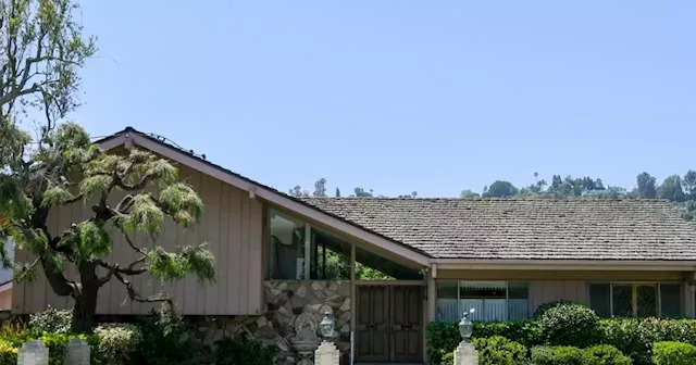 After Months On The Market, 'The Brady Bunch' House Sells For $3.2 Million