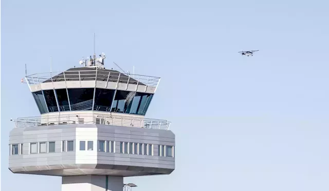 Airlines call attention to industry’s staffing shortage of air traffic controllers