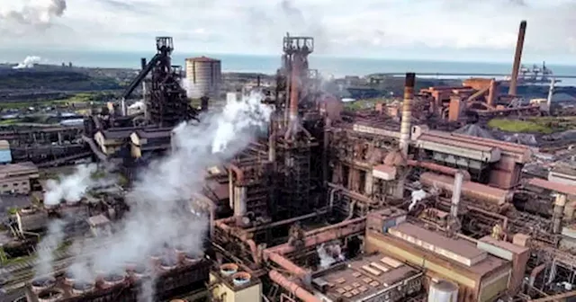 3,000 steel jobs are at risk, says department for business