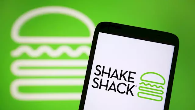 Shake Shack, Apple iPhone 15, consumer sentiment: Market movers