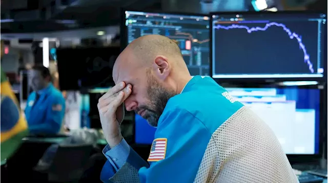 9pm Markets Update: US stocks plunge on fears that interest rates will stay high