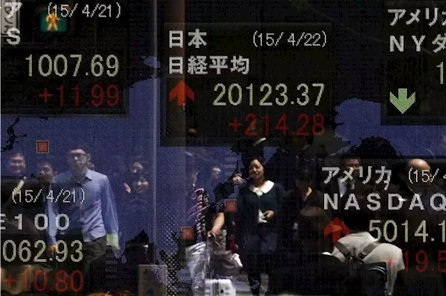 Asian stocks dip, Nikkei tumbles on BOJ, inflation jitters By Investing.com