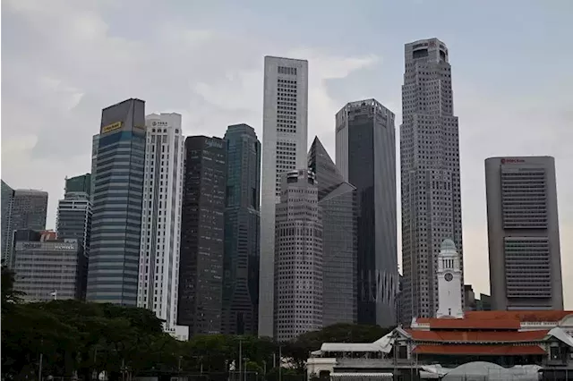 Fund managers in S’pore pour millions into fixed income, withdraw money from stocks