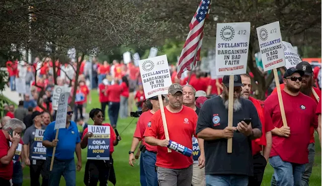 UAW strike, Nike and Costco earnings, FOX Business’ Republican debate top week ahead