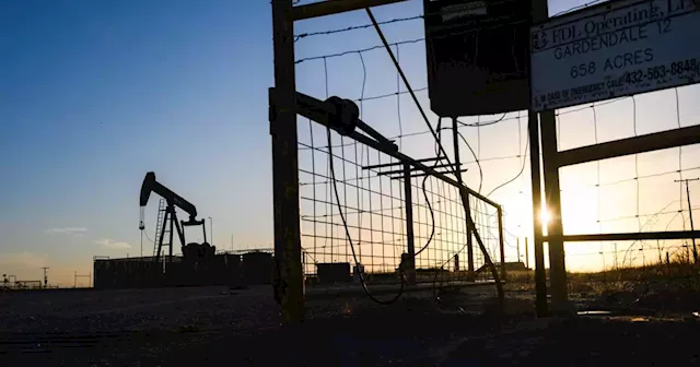 Texas leads the nation in oil production. What about industry-related deaths?