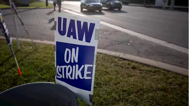 UAW strike: Auto industry at a 'critical moment,' expert says