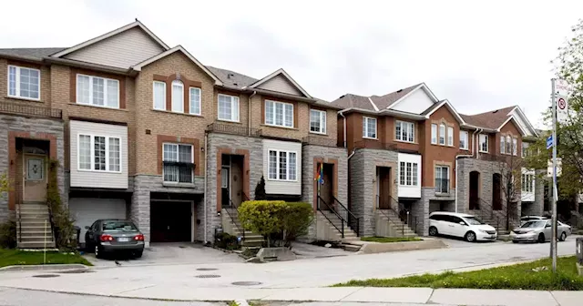 Class action lawsuit against Toronto real estate industry over commissions proceeds