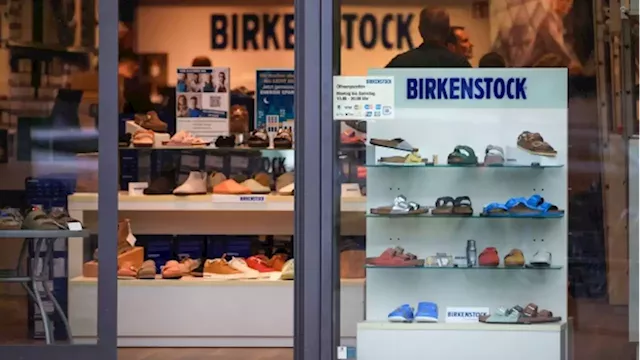 Birkenstock Gears Up for Roadshow in Next Test for IPO Market