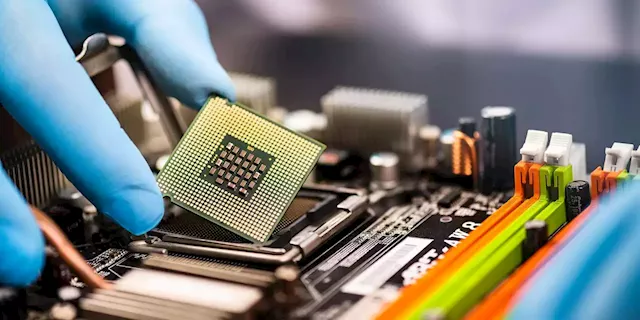 Semiconductor companies are in denial about potentially losing their biggest customers