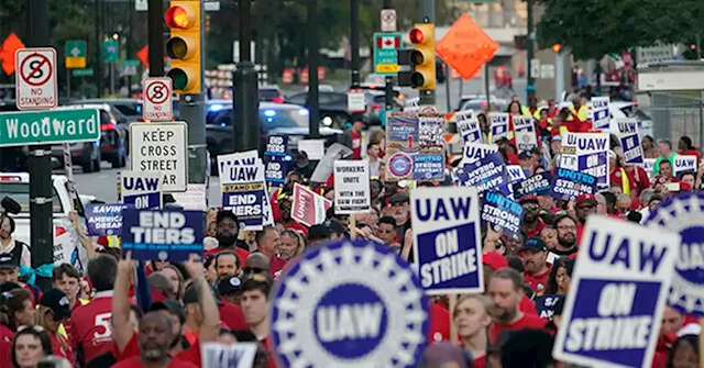 Breitbart Business Digest: Can Republicans Meet the UAW Strike Challenge?