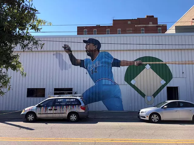 A business owner wanted to honor Hank Aaron with a mural. Mobile said no.