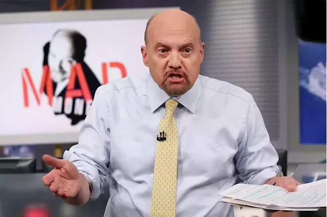 Jim Cramer says a drop in oil prices could signal the start of a market rally