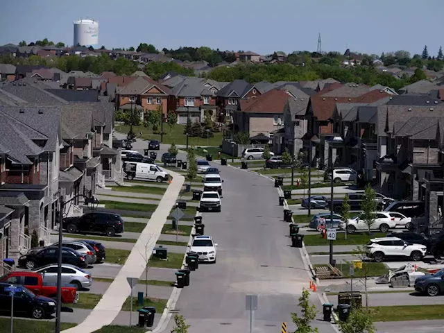 Housing market pause will persist, Deloitte Canada says