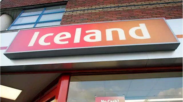 Tesco pulls out of deal to buy Iceland putting business into liquidation