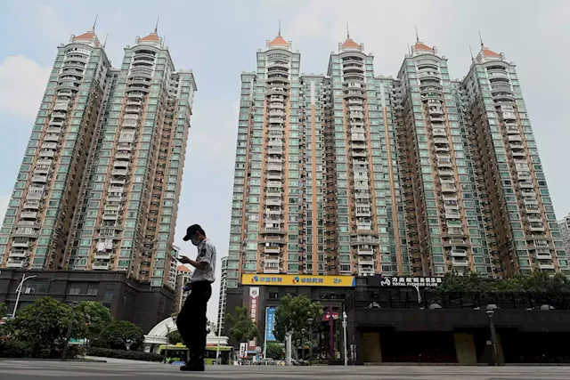 China's property market is going in ‘two-directions,' says ex-central bank advisor