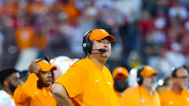  How The Tennessee Volunteers Handle Business vs Florida