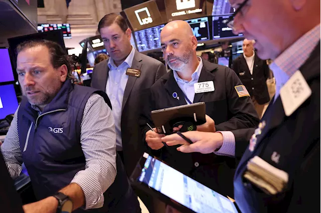 Stock market today: Dow, S&P 500 futures hold near record highs in wait for Wall Street bank earnings