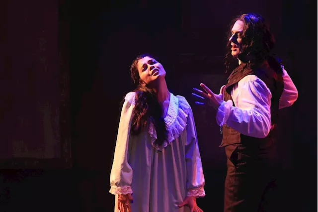 Classical Theatre Company Sinks Its Teeth Into a Thrilling Dracula