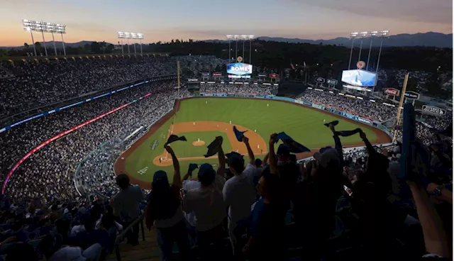 Dodgers-Yankees World Series tickets top $1,300 on resale market