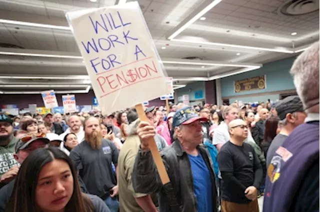 Striking Boeing workers reject 35pc pay hike, no-pension plan offer as company seeks liquidity