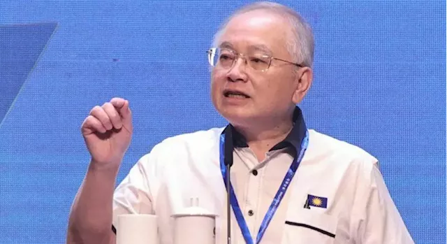 Don't be narrow-minded: Dr Wee tells lawmakers questioning his appointment as investment advisor