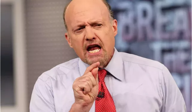 Cramer Reviews Market Action for Next Week, Highlights Earnings Reports and CPI Data