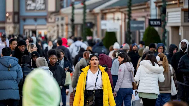 Black Friday trades: These retail stocks typically gain the most during the holiday season