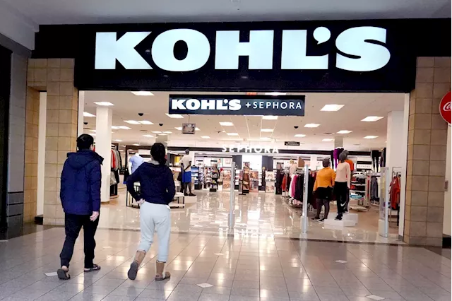 Kohl's shares tumble on earnings miss, CEO to step down in January