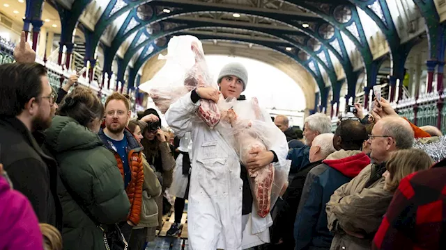 London’s Smithfield Market at risk of closure after more than 800 years