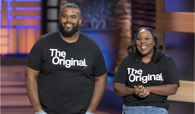 38-year-olds launched a T-shirt side hustle that got endorsed by Oprah—their business could bring in $300,000 this year