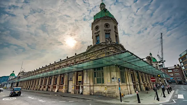 Smithfield: Historic meat market to close after more than 800 years trading in London