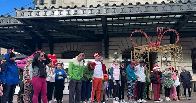 Denverites celebrate Small Business Saturday with Dashing Thru LoDo 1K run