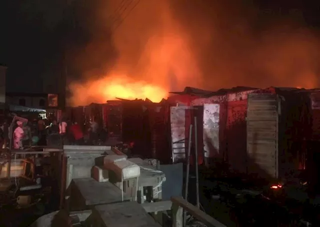 Fire engulfs Lagos market, destroys several stores