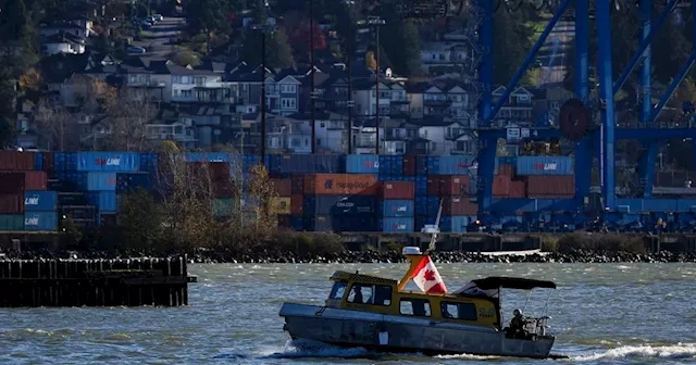 Business groups say B.C. port stoppage will hurt companies, Canadian economy