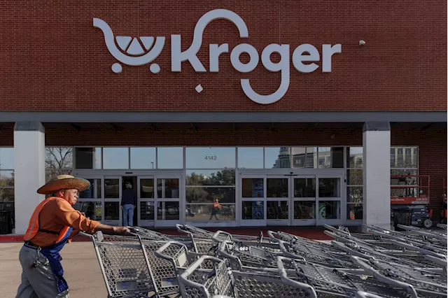 Kroger and Albertsons are spending billions to reward shareholders after their blocked merger