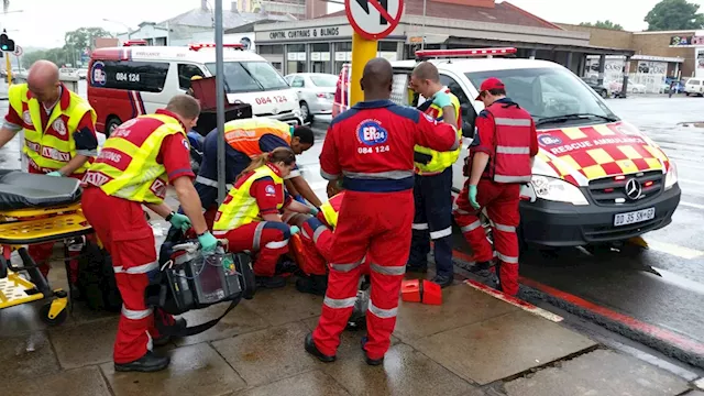 Motorists, pedestrians urged to be exercise caution on the roads - SABC News - Breaking news, special reports, world, business, sport coverage of all South African current events. Africa's news leader.