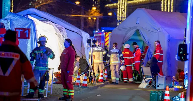 Car hits crowd at Christmas market in Germany; at least 2 killed, dozens injured, officials say