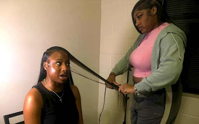 Alabama A&M Student Thrives with Dorm Room Hair Styling Business