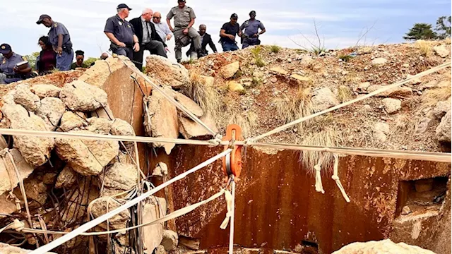 More illegal miners resurfaced at Stilfontein - SABC News - Breaking news, special reports, world, business,