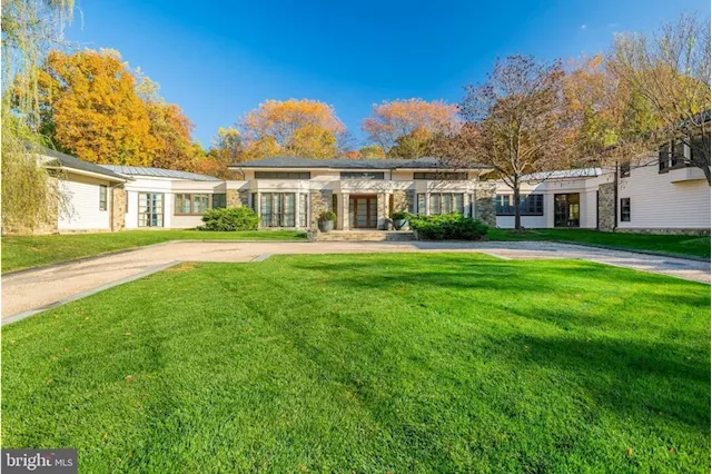 Photos: Mark Lerner's Former Potomac Mansion, on the Market for $4.75 Million